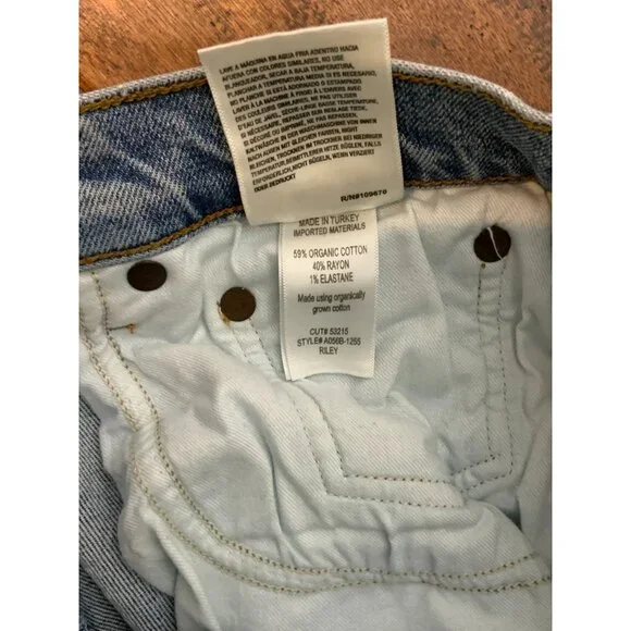 AGOLDE Light Wash Riley High Rise Straight Crop Distressed Blue Jeans, Size 29
